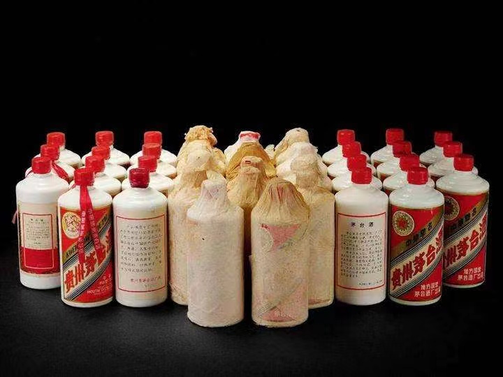 淮南日照岚山回收酒价格哪里回收(附近上门回收茅台酒）?